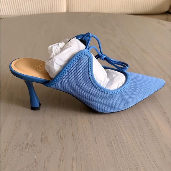 Cozy Island Pointed Toe Woman’s Shoes 3” Heel Size: 7 Blue (P53) - Picture 8 of 9